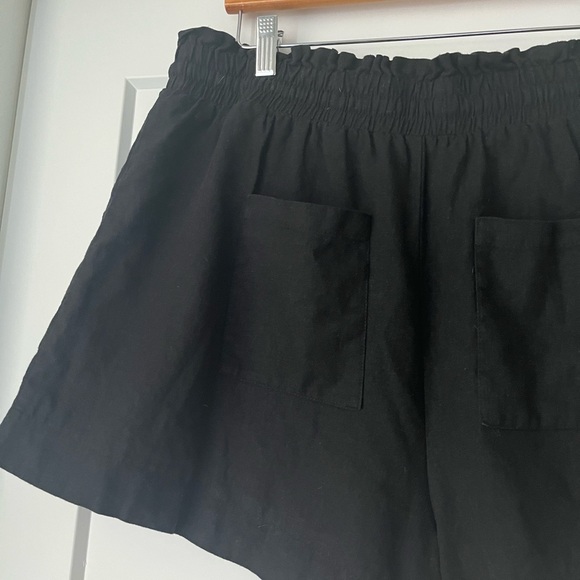 7 for all Mankind linen Shorts - Picture 6 of 8